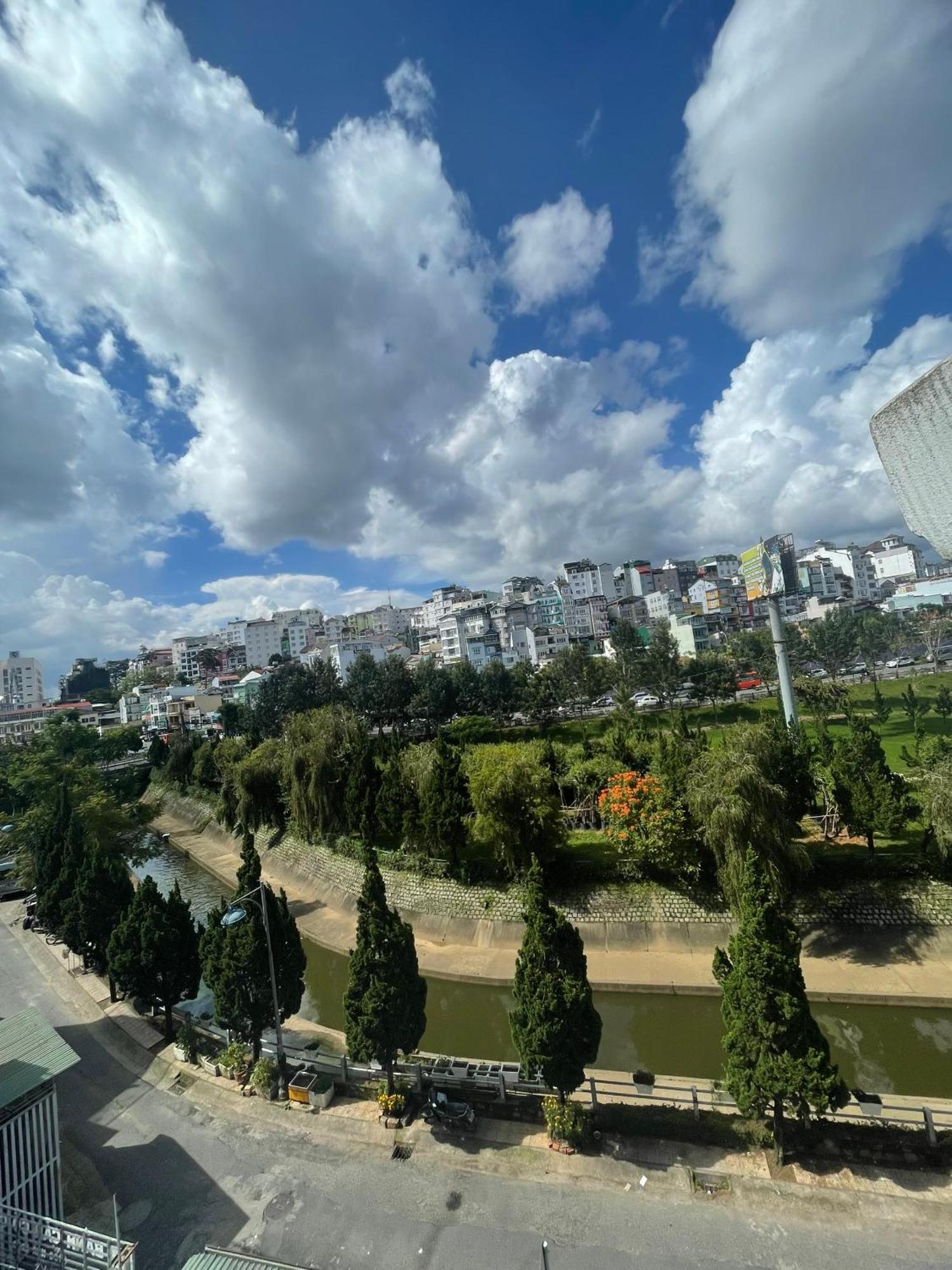 Phuong Vy Hotel Da Lat Zewnętrze zdjęcie